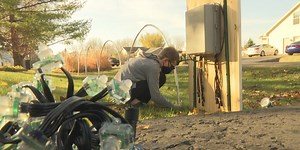 Oshkosh boy helps community with annual Christmas Light Show