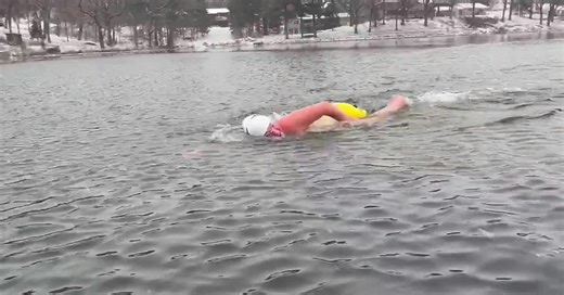 Minnesotan’s Ice Mile swim illuminates a new level of extreme