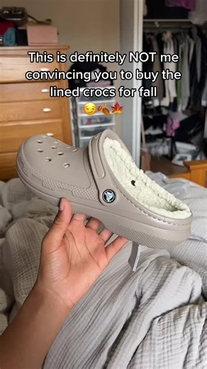 Lined Crocs for Fall: A Cozy Footwear Choice