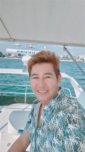 Dave Boat Builder on Reels