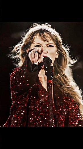 Taylor Swift’s All Too Well live performance was incredible ❤️