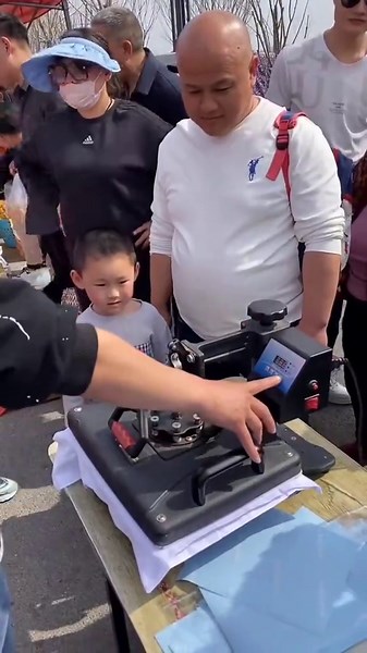 Clothingprintingmachine #Clothingprintingmachine #clothes #business #machine #fashion