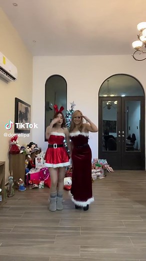 La dulce relación entre Domelipa y su mamá