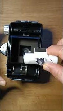 Agfa Click 1 Film einlegen - How do I load a Film in a Agfa Click 1 #retro #photography
