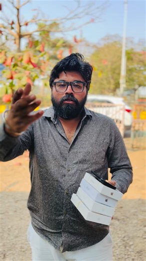 Laukik Burad on Instagram: "iPhones —- 16 Pro 256gb Black - 60,000/- 16 Pro 256gb Desert - 87,500/- 15 Pro 256gb Blue - 60,000/- 15 128gb Blue - 41,500/- 15 Plus 128gb Blue - 38,500/- 9511813388 #mobilook_store #nashik #mumbai #punecity #maharashtra"