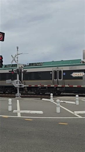 Francisco Blvd West Grade Crossing