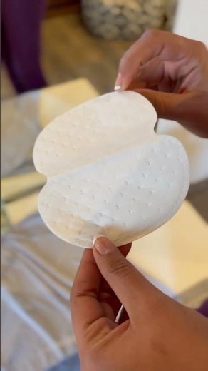 How To Use Underarm Sweat Pads | What Are Sweat Pads? | Are Sweat Pads Useful | Pee Safe