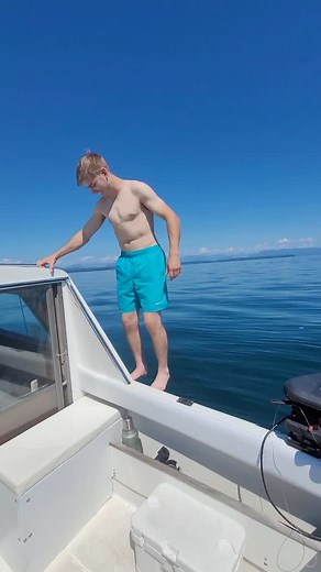 There's always time to take a break and cool down! Www.islandlifefishingcharters.com | Island Life Fishing Charters