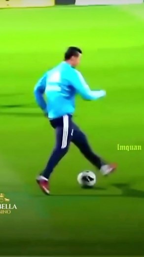 foot._epic | RONALDO SKILLS😰 . . . #ronaldo #cr7edits #cr7fans #cristianoedit #rmfc #realmadridfans #vandebeek #mufans #mufcfans #manchesterfans | Instagram