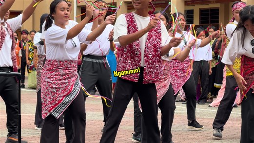 Flash Mob Dance Performance by Students