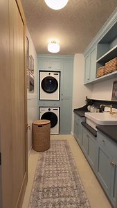 A look inside our #mapletonproject upstairs laundry room! 🤍🤍🤍 #laundryroom #laundry #interior #interiordesign Build @robisonbuildco Arch @think_architecture | Becki Owens