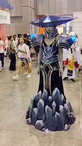 The Ice Witch - Lissandra🧊 🧊Cosplay & made by @wwccwcwc 🎥 桃花枝上的炽羽(douyin) #lissandra #leagueoflegends #leagueoflegendscosplay #cosplay #theicewitch #lol #lollissandra #lissandracosplay #cosplaygirl #cosplayer | EZCosplay Costumes