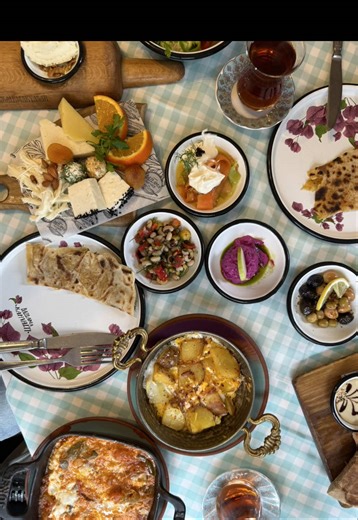 DAY 1 🤎 #istanbul #travel #vlog #recommendation #foodspot