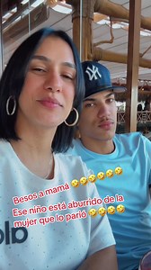 Amor entre madre e hijo a través de besos