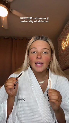 GRWM & COSTUME REVEAL🤫✨ #halloweengrwm #college #getreadywithme #halloweenlook #universityofalabama #bama #makeuptutorial #halloweencostume #grwmroutine #nightout #fyp #makeuproutine #foryou #StemDrop001