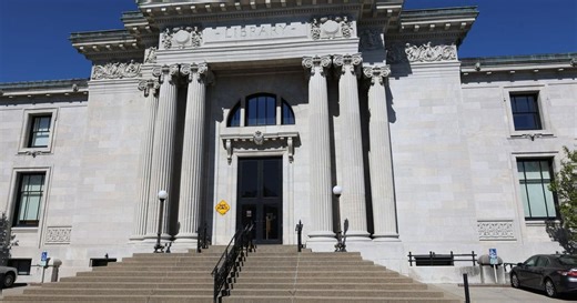 City names new Louisville Free Public Library director