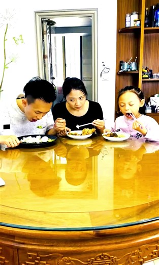 Hilarious Family Challenge Videos That Will Make You Laugh