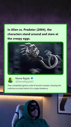 Alien vs Predator 2004 Characters Illogically Stare at Eggs and Ignore Ancient Corpses