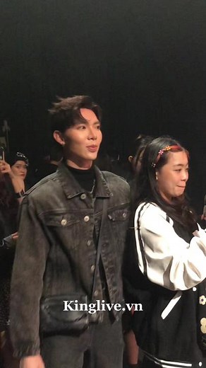 Erik Hỗ Trợ Grey D Tại Sự Kiện St.319