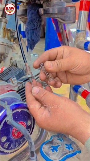 "Clutch Cable Problem Solved with 1 Spring! 😲" #MechanicalTips #DIYBikeRepair