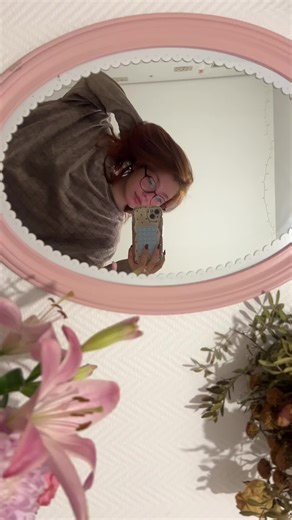 Happy Kamy bcs the hair is hairing