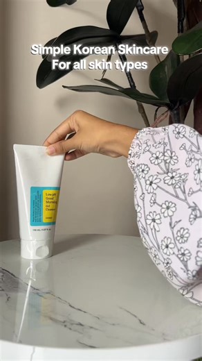 Morning & Night Korean Skincare Routine for All Skin Types. Glow all day and repair all night with this simple yet effective routine! ✨ 📩 Inbox us for order or visit: www.herhappyskin.com . . . #Kbeauty #SkincareRoutine #HerHappySkin #MorningRoutine #NightRoutine #GlowingSkin | Her Happy Skin