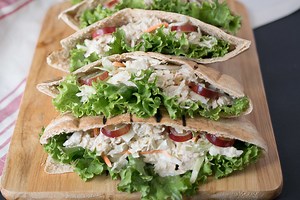 Tuna salad pita pockets