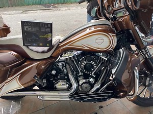 Harley Davidson upgrade 🔊 🔊 Adams digital DSP with bluetooth5.0 version 👍👍 android phone app tuning 31band EQ Crossover Time delay Pls click link to WhatsApp wa.link/jkh680 Will 017-7266641 WILL For more detail Petaling jaya WAZE https://waze.com/ul/hw28390gjv | MR.KAR Puchong /PJ