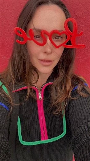 Look for LOVE everywhere today and see if you can find it. Sending love to all you. Happy Valentines Day ❤️ | Jennifer Love Hewitt