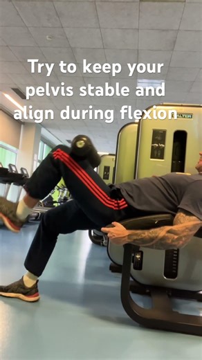 Hip flexion on curl machine