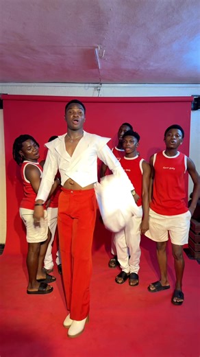 Happy Valentine’s Day to our gorgeous community 💖 Thank you for trusting us with your crowns, your confidence, and your glow. Every braid, install, and silk press is done with love because YOU deserve to feel beautiful every single day. Stay soft. Stay confident. Stay stunning. 💋✨ #demionbeautyworldsalon #kingofbohobraid #nonsbodywalkinstore #nonsbodywalkinstore #SelfLove