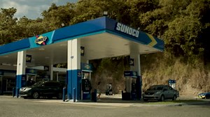 La gente que más sabe de carros usa Sunoco: la gasolina de mayor octanaje en Puerto Rico y la única que te ofrece “premium” 94 octanos. Por eso somos la gasolina oficial de las carreras NASCAR. 𝐏𝐚𝐫𝐚 𝐭𝐮 𝐜𝐚𝐫𝐫𝐞𝐫𝐚 𝐝𝐞 𝐭𝐨𝐝𝐨𝐬 𝐥𝐨𝐬 𝐝í𝐚𝐬.® | Sunoco Puerto Rico