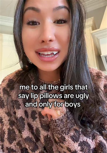 And it’s always the girls that never even tried them 🫩 on behalf of all of the pouch princesses we don’t care about your lip pillows opinions #creatorsearchinsights #pouchprincess