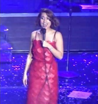 RAYE - LIFE BOAT - The O2 Arena, LONDON