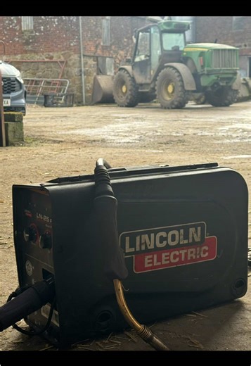 Small Van Build Update: Tool Box and Vice Installation