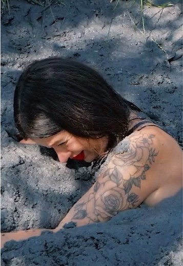 Exploring Quicksand Phenomena and Safety Tips