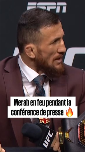 NoSens_TV on Instagram: "Merab Dvalishvili a l’air agacé par les déclarations de Pete Yan sur sa main cassée lors du premier combat contre lui, la tension est montée d’un cran pendant la conférence de presse 👀 . Qui est blessé cette fois-ci ? 🤷‍♂️ . Abonne-toi à @nosens_tv pour plus de MMA 💥 . Traduction 🇫🇷 . #mma #fight #ufc #champion #merabdvalishvili #petryan #ufcrussia #boxethaï #wrestling #drama #ko #jjb"