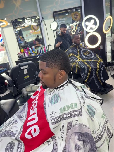 Zeph_Xo💈😒 (@zeph_xo)’s videos with original sound - Block Music Ent