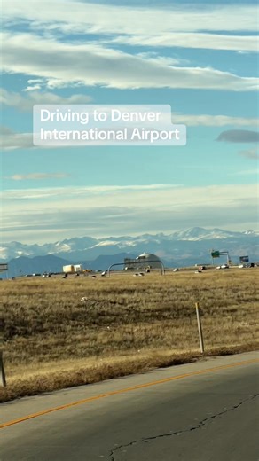 Driving to Denver International Airport via Peña Blvd