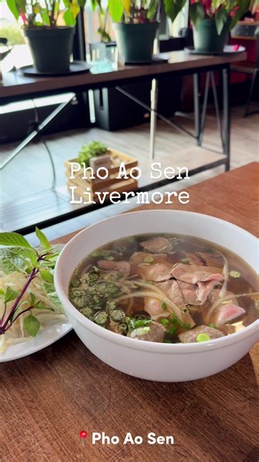 Discover Pho Ao Sen: Bold Pho & Crispy Shrimp