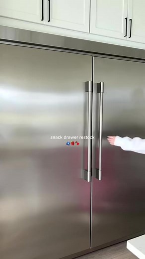 those mini cucs🥹🥒 fridge organizers & tupperware on my amäz0n under “food organizërs”! 🫐🍓🤍 #clean #cleaning #Home #fyp #foryoupage #Lifestyle #satisfying #yummy #cooking #asmr #asmrsounds #viral #Vlog #reelsfb #fypシ | Kaeli Mae