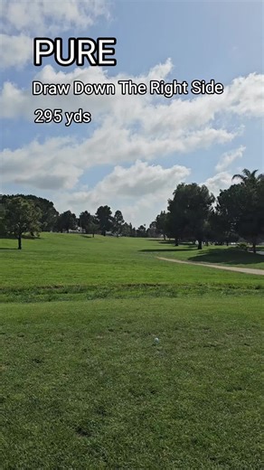 Play the draw off the tee #golf ##golftiktok #golftok #golfswing #driver