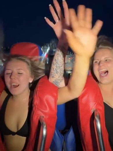 Extreme Slingshot Ride: 390ft High!