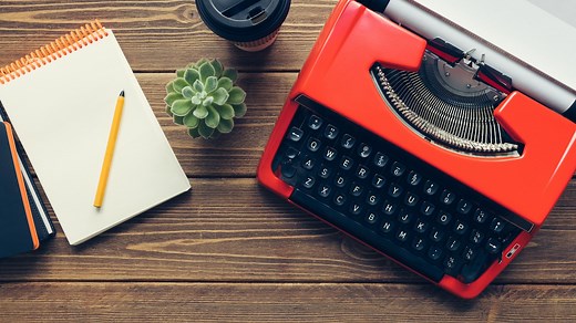 Guide to Nonlinear Narrative: 3 Tips for Writing a Nonchronological Story - 2025 - MasterClass