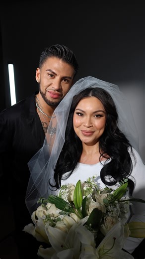 Stephanie Valentine on Instagram: "BRIDEZILLA : The ULTIMATE Bridal Makeup Series 👰🏻‍♀️✨ It’s happening! I’m getting married! And I’m on the hunt to find my perfect BRIDAL GLAM! I sit and learn with the ULTIMATE LONGWEAR MAKEUP KING himself : @rokaelbeauty In this RAW and UNFILTERED video Rokael shares the ULTIMATE QUEEN B MUA TIPS on application that you NEED to know about to help enhance your makeup routine at home- bride or not! I am absolutely too stunned to speak. ✨This QUEEN B 🐝 Bridal 