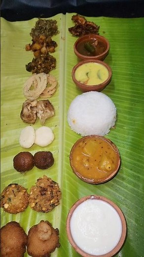 "Simple & Tasty Veg Meals | Healthy Vegetarian Recipes | South Indian Lunch Ideas #Shorts"