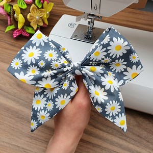 219K views · 1.6K reactions | How to sew scrunchie easily in 10 minutes? | Hobby | Facebook