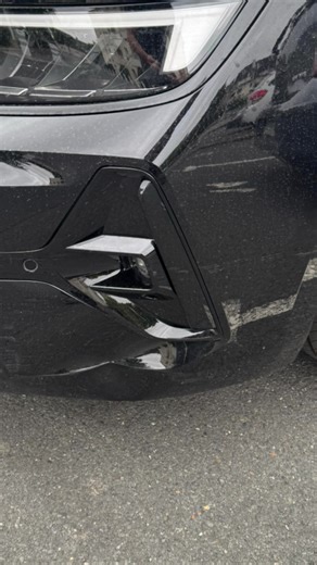 Réparation du pare choc avant sur ce Opel astra #auto #carrosseriepeinture #viral #painting #fyp