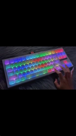 Zornher | The light of the dark night!☠️😎🤍🕸️🏴‍☠️ #fyp #foryoupage #keyboard #mechanicalkeyboard #customkeyboard #zornher #zh870 #white #fypシ #asmr... | Instagram