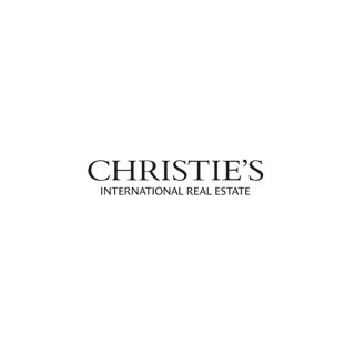 Christie’s International Real Estate is the preeminent global brokerage for buyers and sellers of luxury homes and estates. From head turning marketing, to industry-leading technology, to our affiliation with the world-renowned Christie’s auction house, we seamlessly connect clients to all aspects luxury. Welcome to our world. | Christie's International Real Estate
